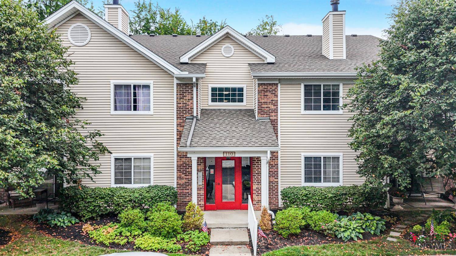 110 Carrington Ln #207, Loveland, OH 45140