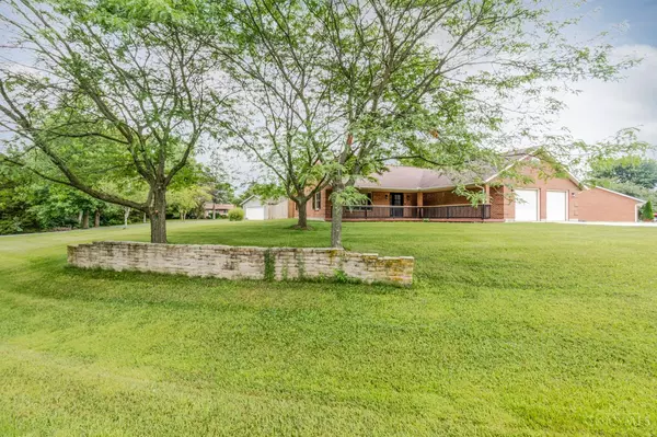 Eaton, OH 45320,40 Lakengren Dr