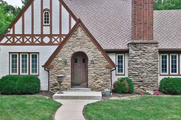 Wyoming, OH 45215,34 Fleming Rd