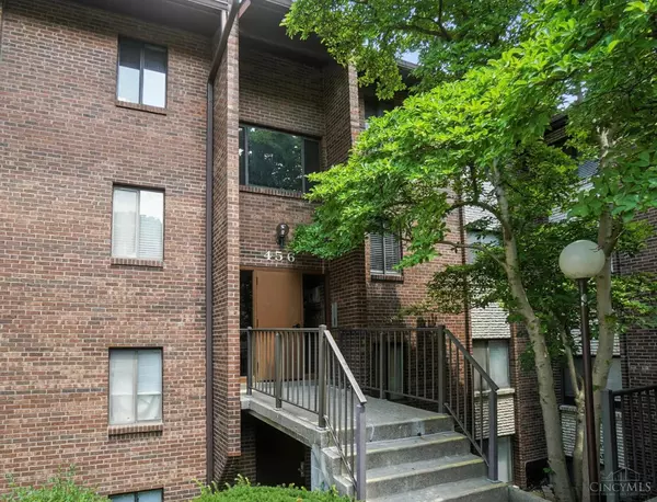 Cincinnati, OH 45205,456 Grand Ave #2