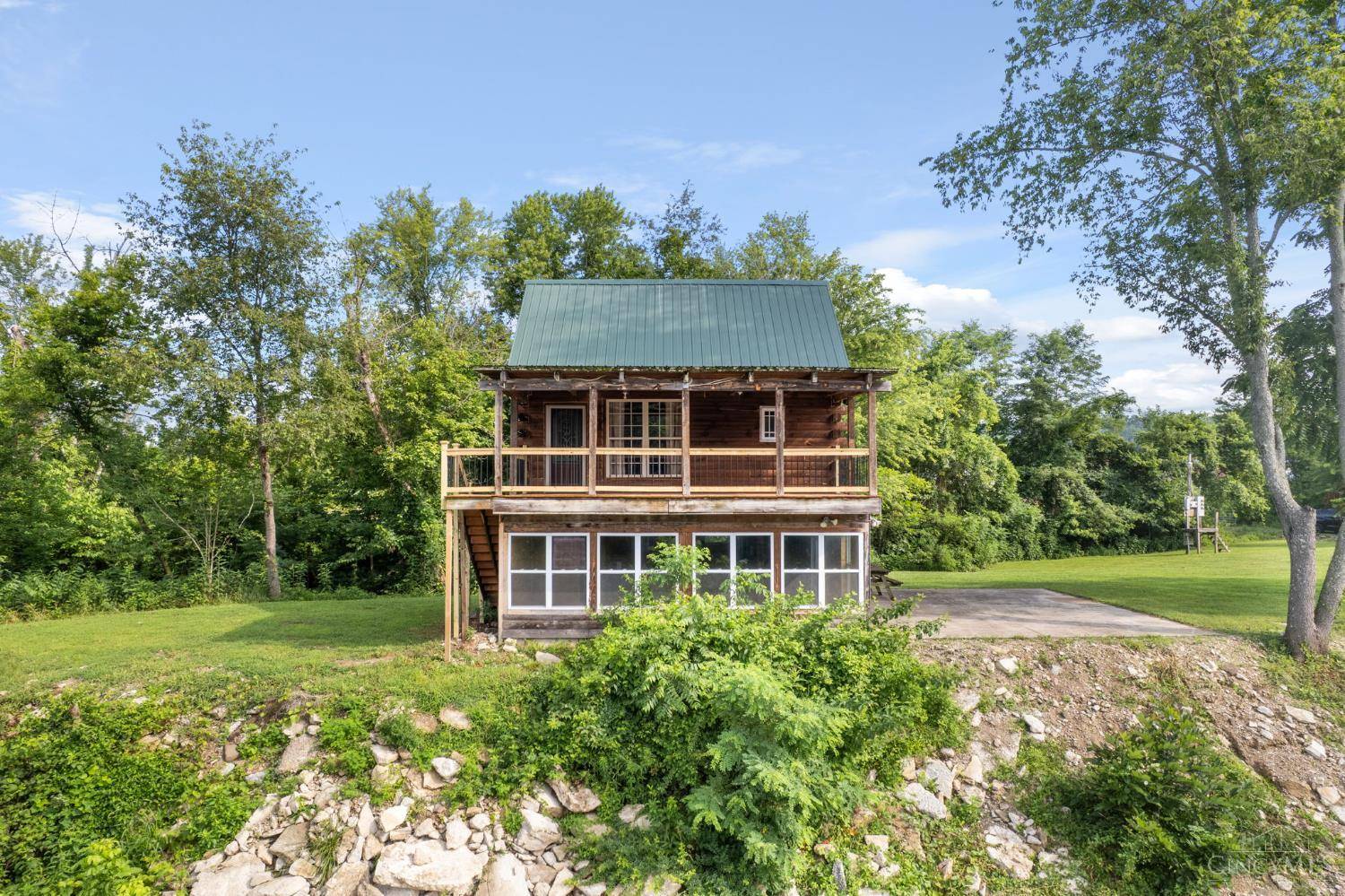 8489 US 52, Manchester, OH 45144
