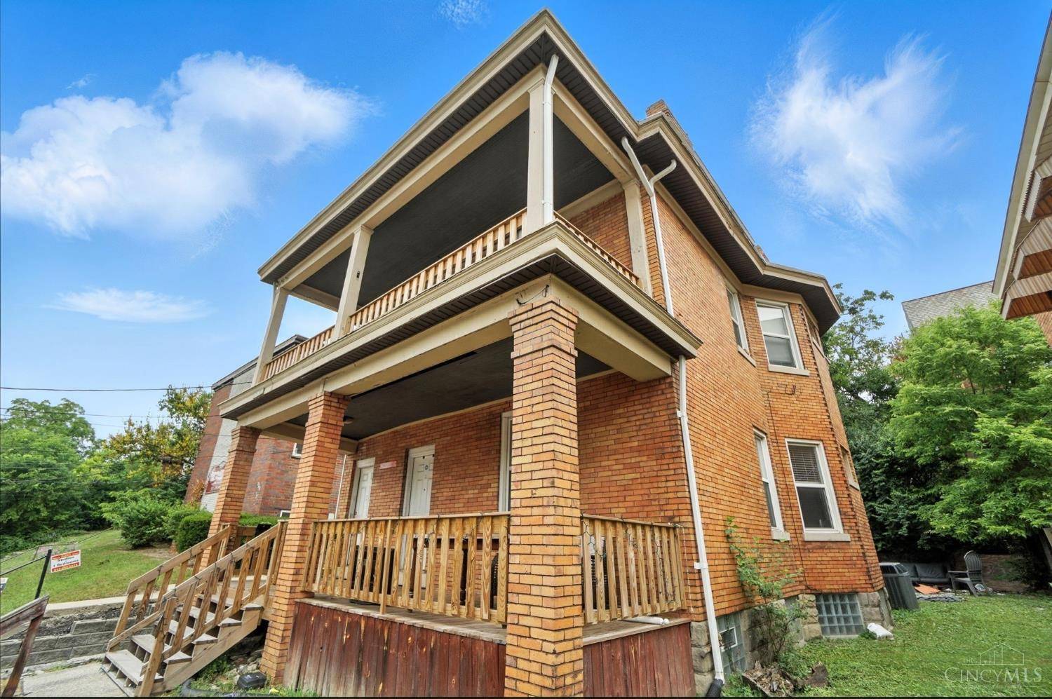 Cincinnati, OH 45219,204 Atkinson St