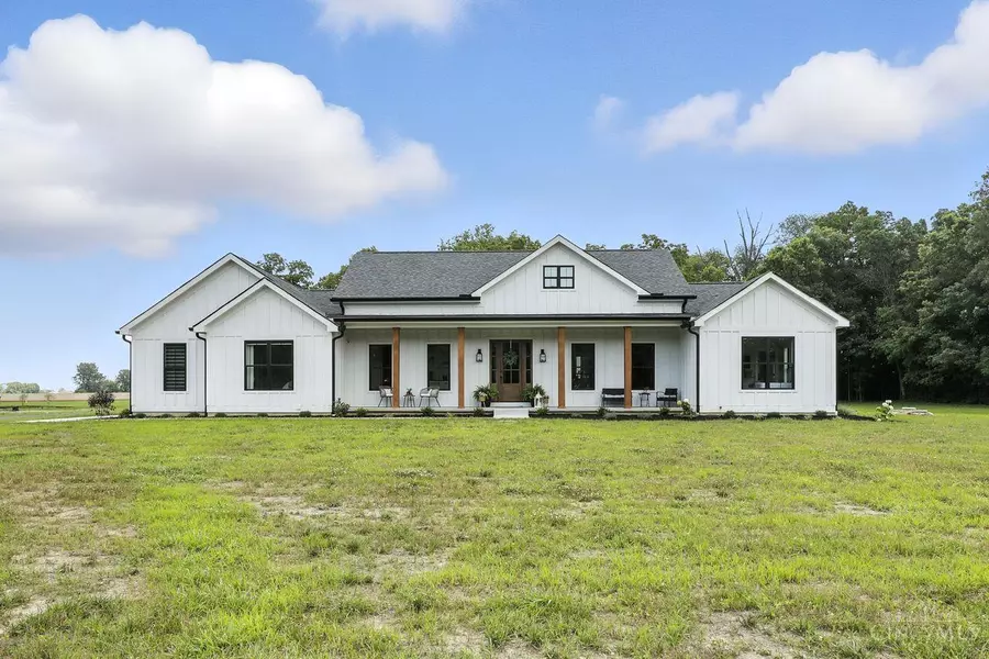 2360 Utica Rd, Turtle Creek Twp, OH 45036