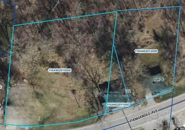 714 Panhandle Ave, West Union, OH 45693