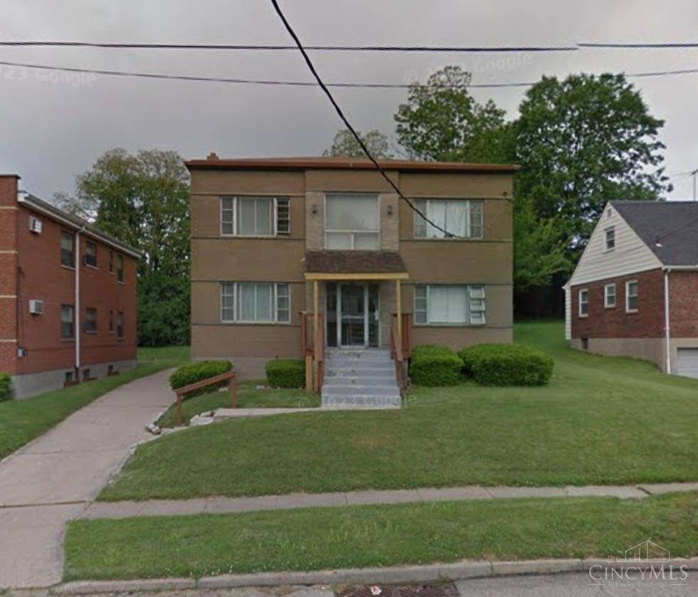 3381 Parkcrest Ln, Cincinnati, OH 45211