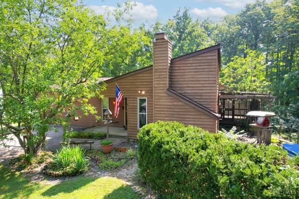8630 Plainfield Ln, Sycamore Twp, OH 45236