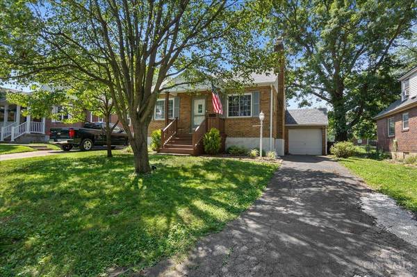 3783 St Johns Ter, Deer Park, OH 45236