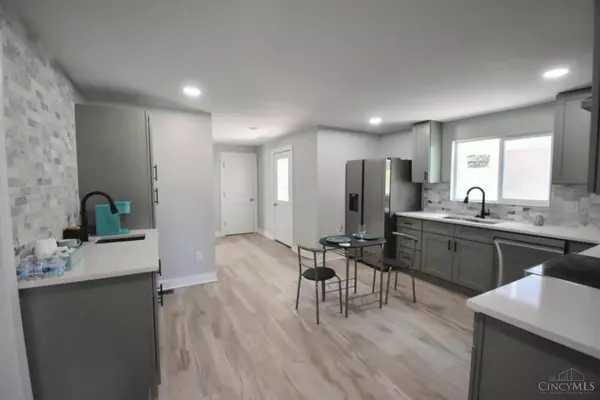 Greenfield, OH 45123,634 S Washington St