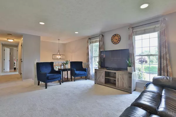 Blue Ash, OH 45241,4132 Fox Hollow Dr