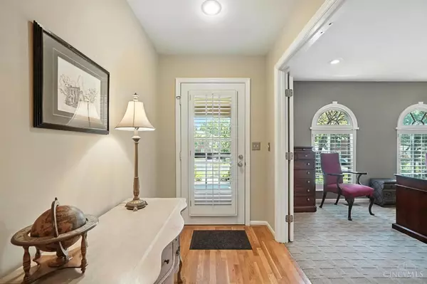 Blue Ash, OH 45241,11145 Jardin Pl