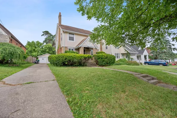 Cincinnati, OH 45211,3537 Daytona Ave