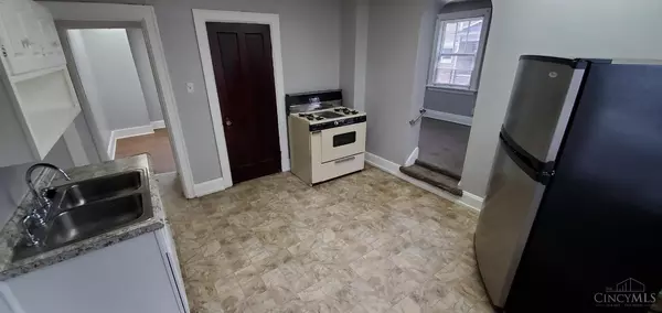 Cincinnati, OH 45205,4965 Glenway Ave