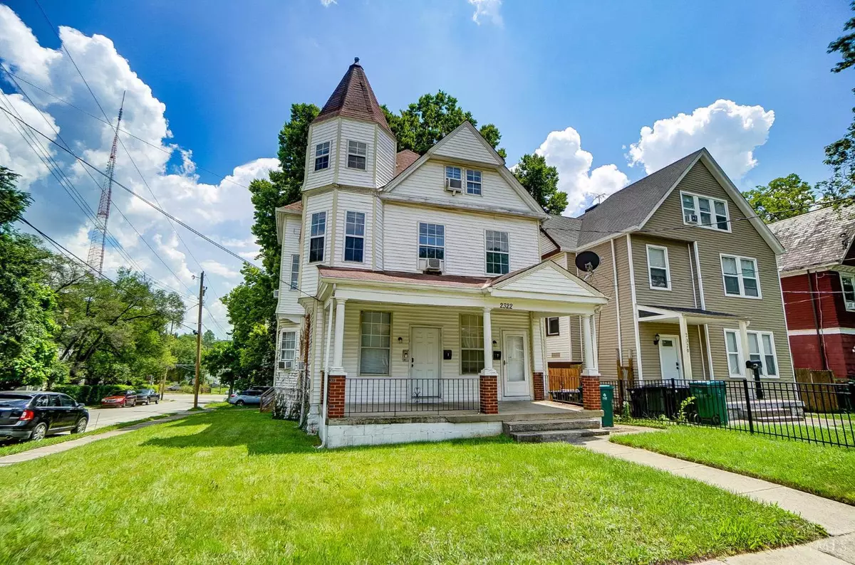 Cincinnati, OH 45219,2322 Maplewood Ave