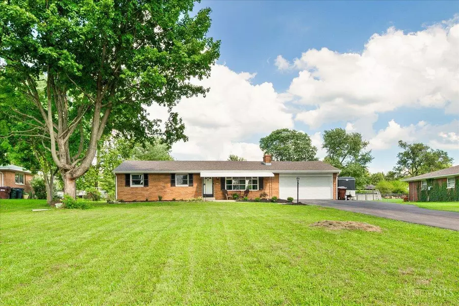 3142 Moyer Dr, Franklin Twp, OH 45005