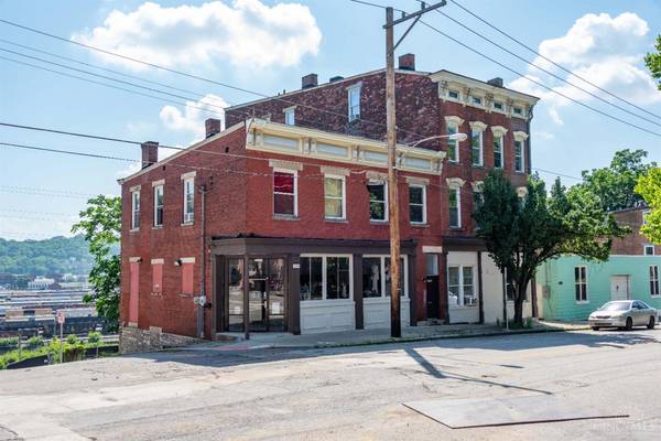 2566 Beekman St, Cincinnati, OH 45225