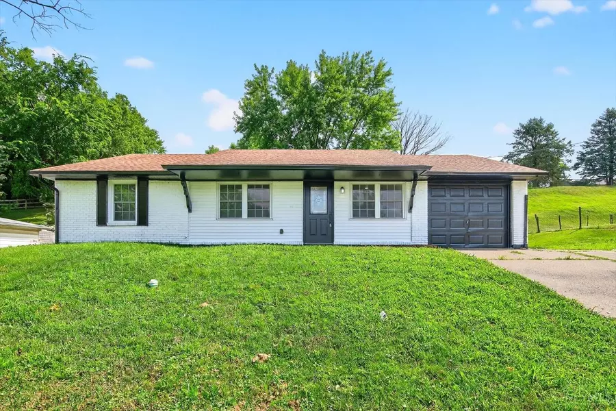 2418 Mack Rd, Fairfield, OH 45014