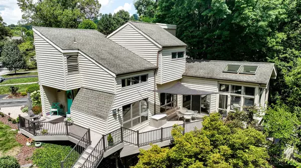 Mariemont, OH 45227,3700 Pocahontas Ave