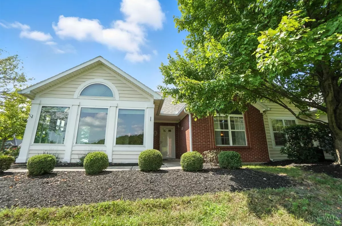 West Chester, OH 45069,8378 Prairie Lake Blvd #6D