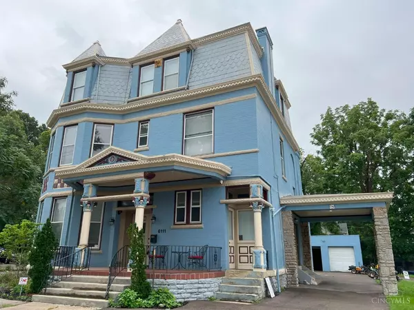 Cincinnati, OH 45227,6111 Madison Rd
