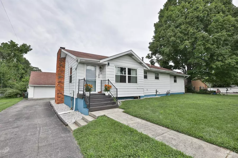 225 W Dayton Yellow Springs Rd, Fairborn, OH 45324