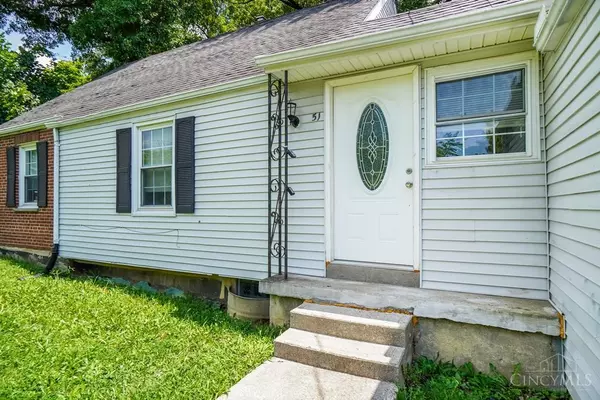 Greenhills, OH 45218,51 Damon Rd