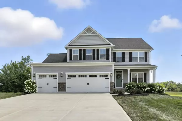 470 Pleasant Ridge Dr, Lebanon, OH 45036