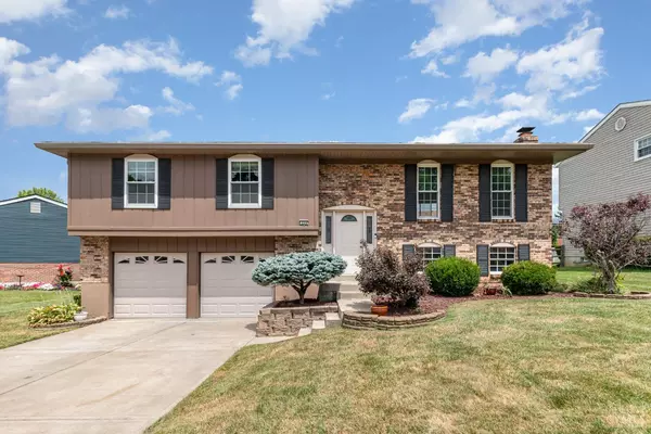 224 Halidonhill Ln, Delhi Twp, OH 45238