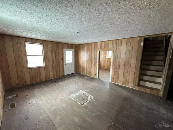 Paint Twp, OH 45133,12848 US Rt 50