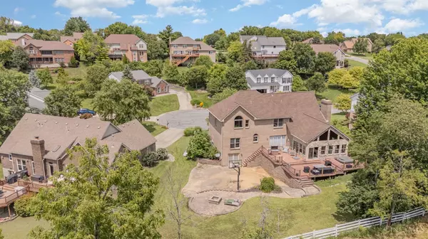 West Chester, OH 45069,8164 Foxdale Ct