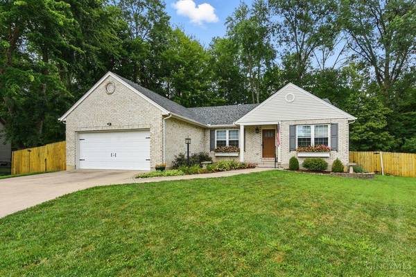 5908 Greywolf Ct, Miami Twp, OH 45150