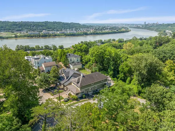 Cincinnati, OH 45202,427 Torrence Ct