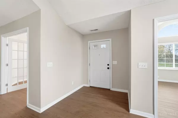 Springboro, OH 45066,12 Abbey Dr