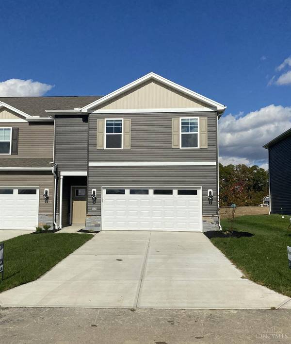 1882 Vista Lake Dr, Goshen Twp, OH 45122