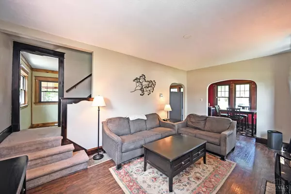 Cincinnati, OH 45212,5819 Montgomery Rd