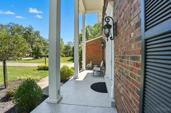 Montgomery, OH 45249,9037 Winthrop Dr