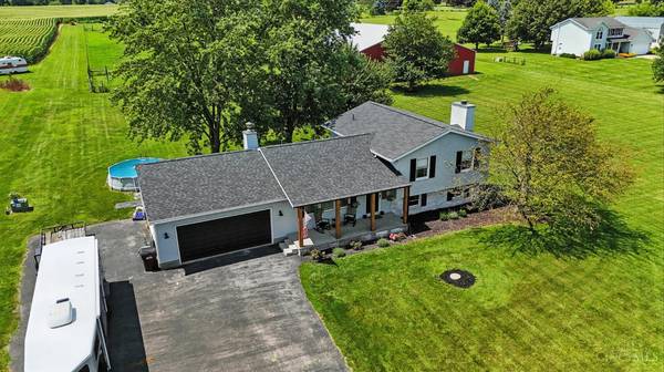 1255 Bischoff Rd, Bethel Twp, OH 45344