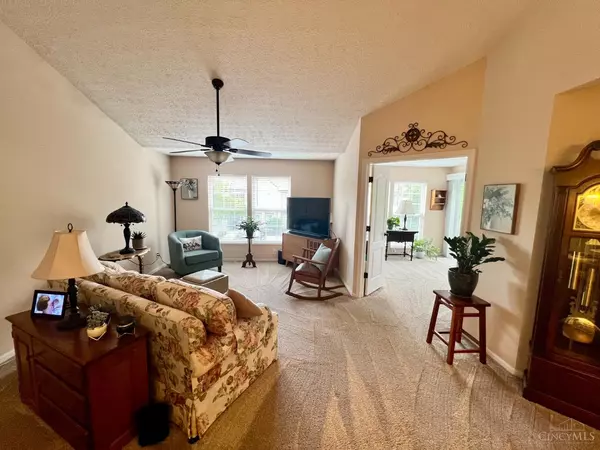 Sharonville, OH 45241,9957 Edgewood Ln. #E