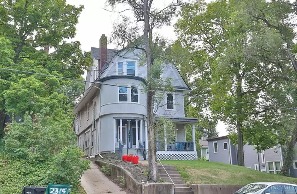 Cincinnati, OH 45206,2312 Kemper Ln