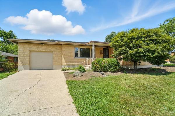 908 Lamberton St, Middletown, OH 45044