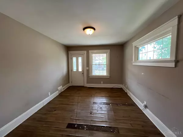 Cincinnati, OH 45216,258 W Seventy Third St