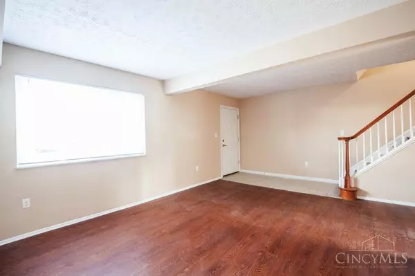 Sycamore Twp, OH 45236,7752 Montgomery Rd