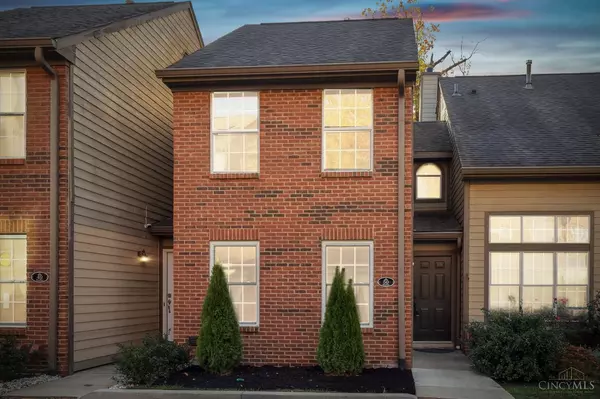 10555 Montgomery Rd, Montgomery, OH 45242