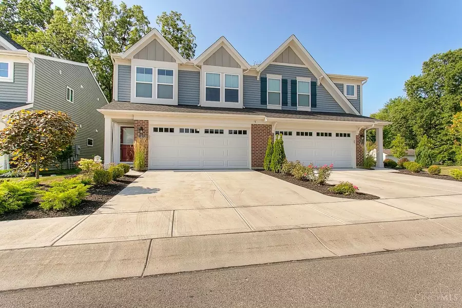1453 Bloomwood Ln, Miami Twp, OH 45150