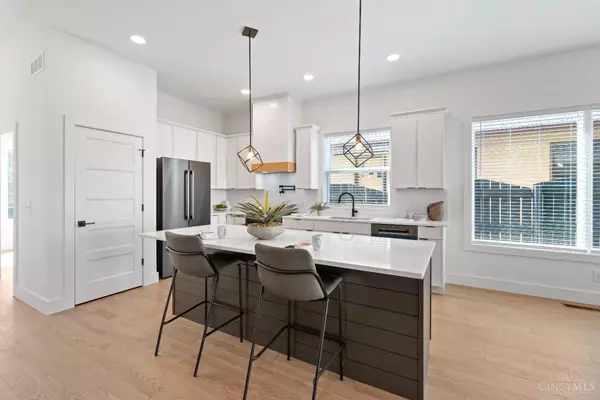 Cincinnati, OH 45209,3522 Brotherton Rd