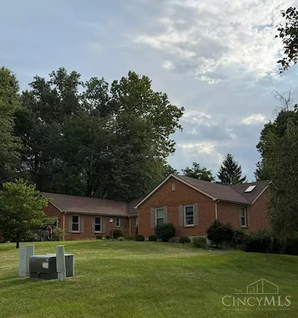 10114 Spiritoak Ln, Cincinnati, OH 45252