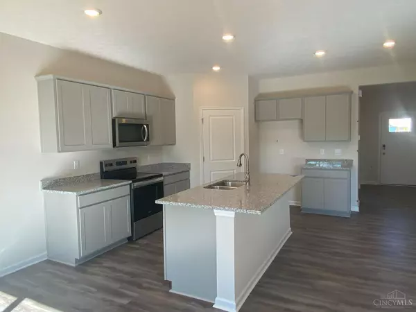 Batavia Twp, OH 45102,3647 Heritage Farm Ln