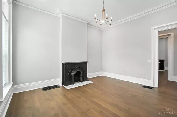 Cincinnati, OH 45214,1026 Dayton St