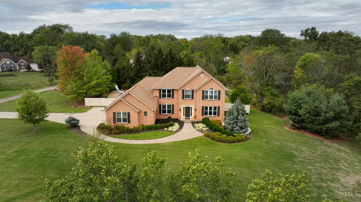 Hamilton Twp, OH 45152,7553 Twin Lakes Dr