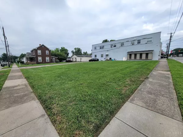 Mt Healthy, OH 45231,1587 Kinney Ave