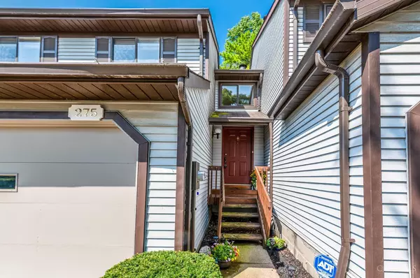 Springdale, OH 45246,275 Bennington Way